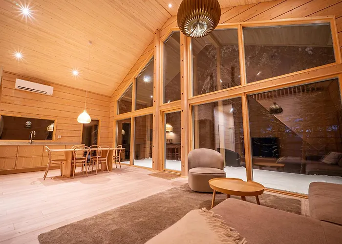 Lakeside Romakkaniemi