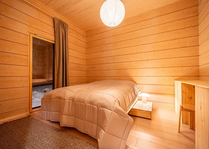 Lakeside * Romakkaniemi